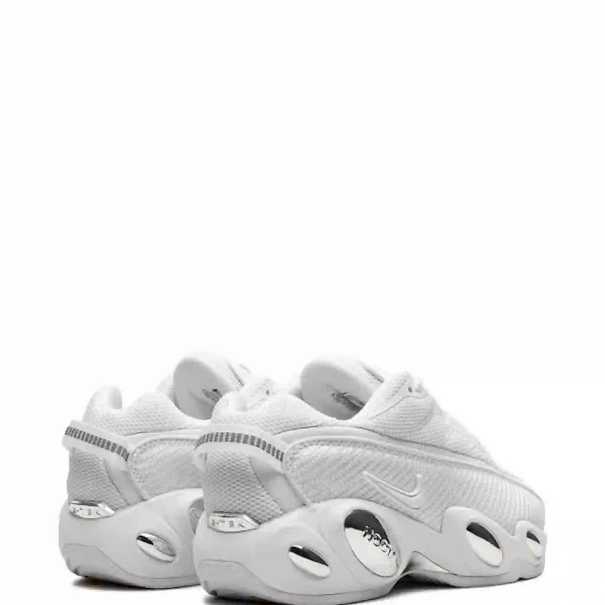 Nike x NOCTA Glide “White Chrome”