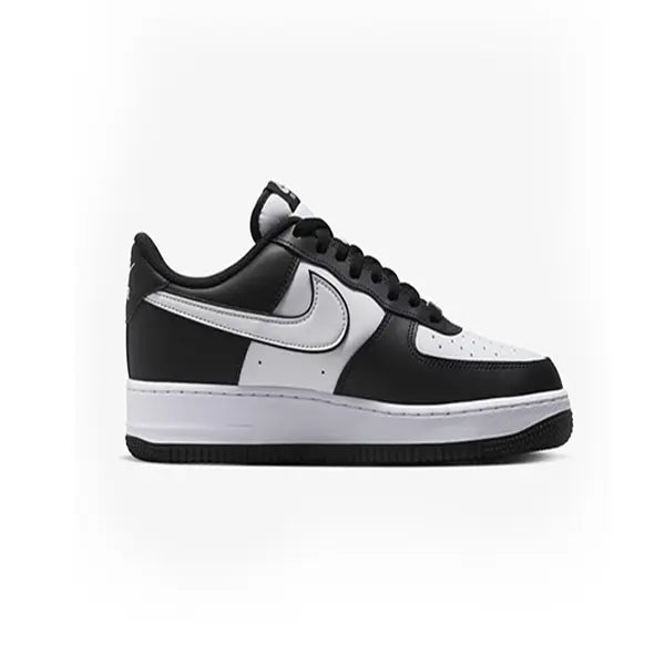 Kids – Nike Air Force 1 Low ‘White Swoosh Panda’
