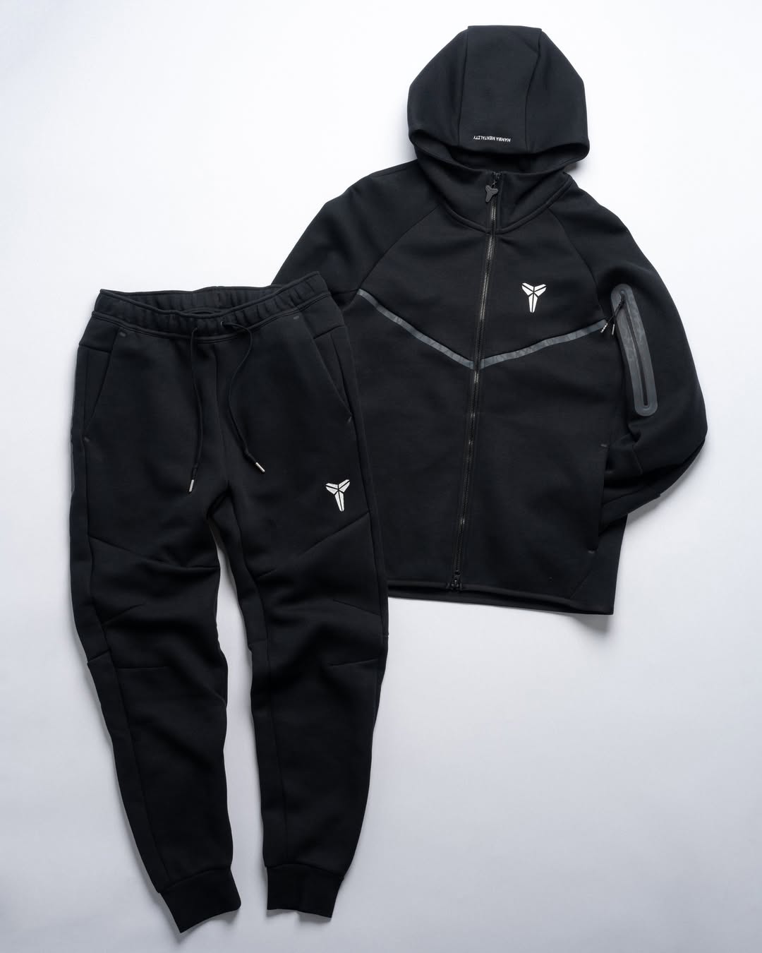 NIKE & Kobe Bryant TECH FLEECE FULL ZIP HOODIE & JOGGERS SET BLACK/BLACK 2025