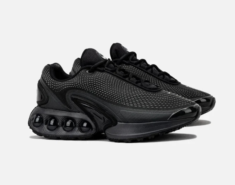 NIKE AIR MAX DN BLACK